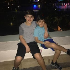 Meet your Posher, Albana